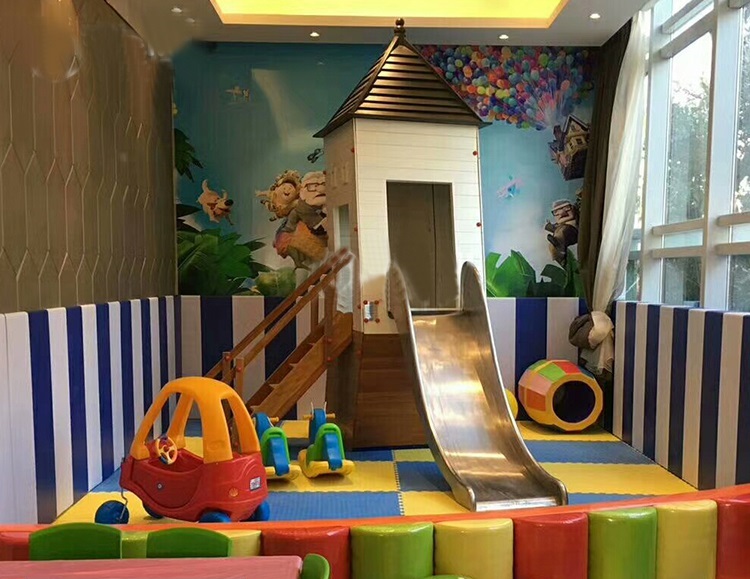 可定做室內(nèi)幼兒園兒童樂(lè)園不銹鋼滑梯定制