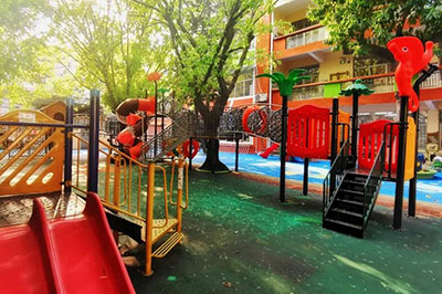 佛山高明機(jī)關(guān)幼兒園游樂設(shè)備安裝圖