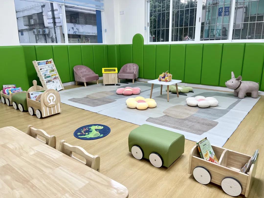 幼兒園書架